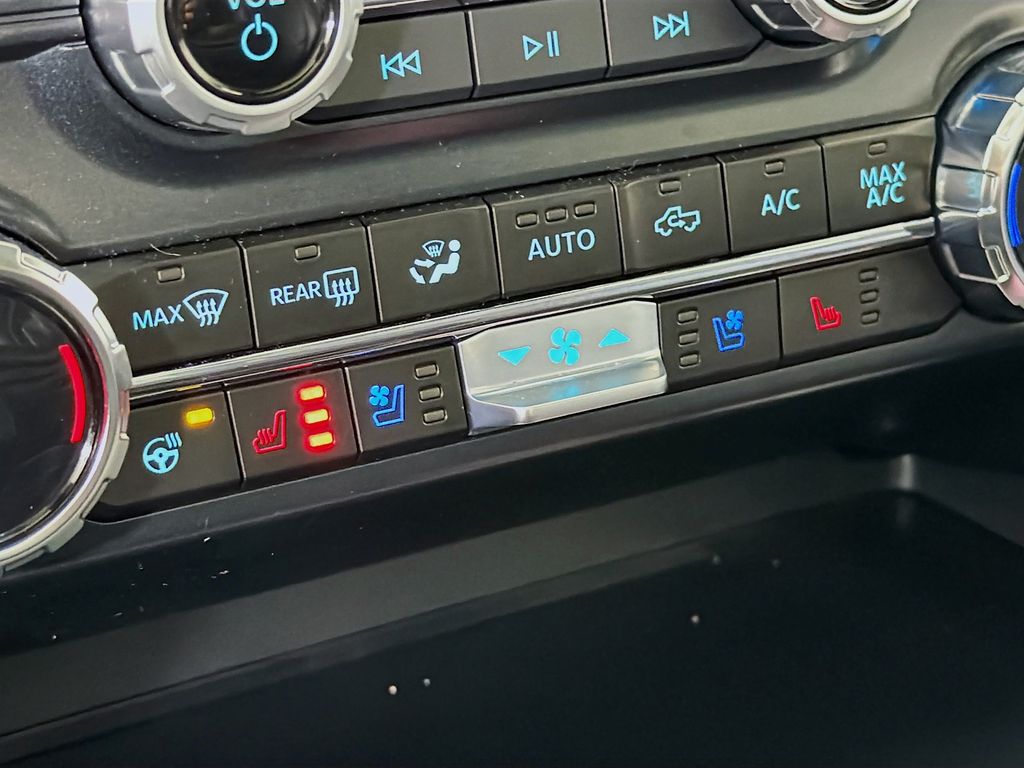 2025 Ford F-150 Lariat - Photo 23
