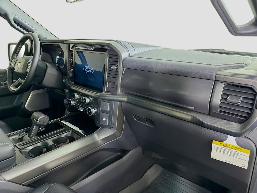 2025 Ford F-150 Lariat - Photo 31