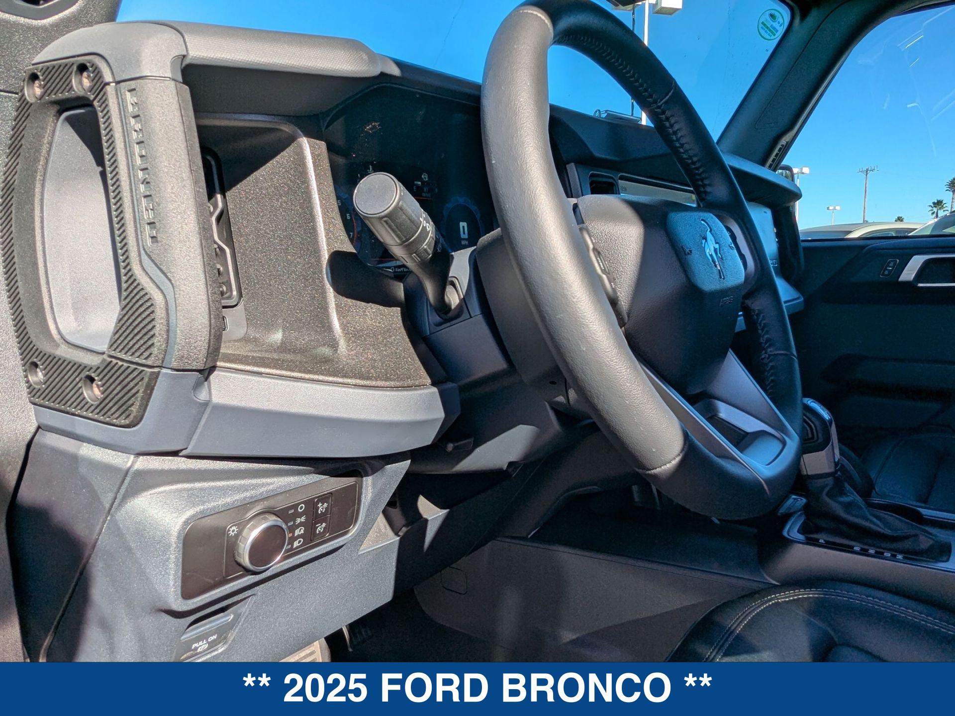 2025 Ford Bronco 4-Door Badlands - Photo 11