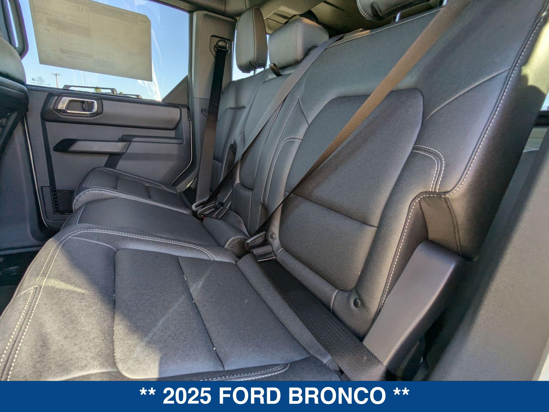2025 Ford Bronco 4-Door Badlands - Photo 18