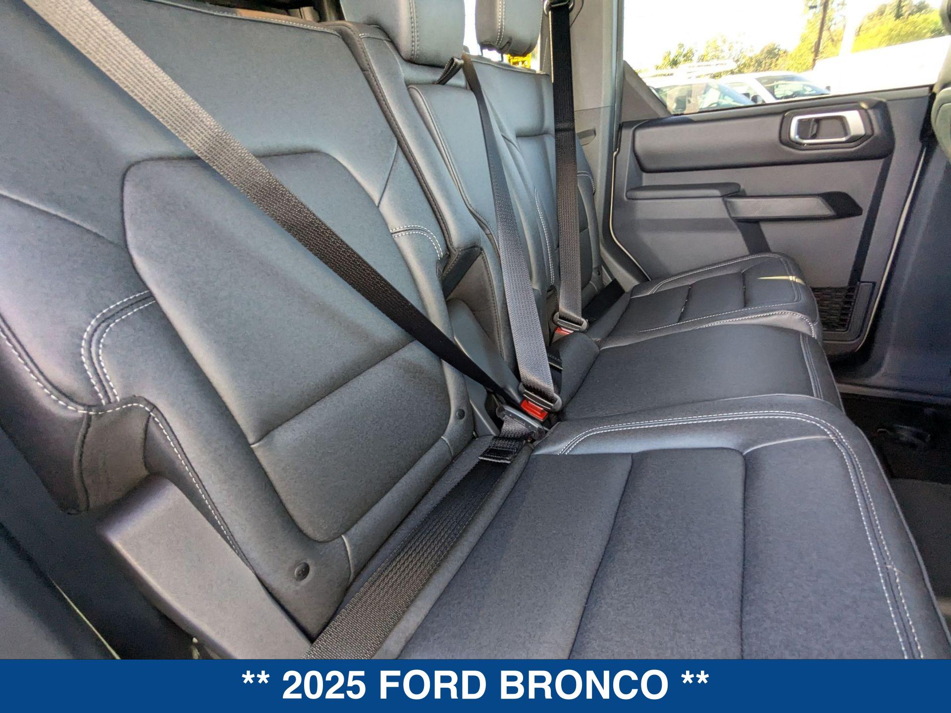 2025 Ford Bronco 4-Door Badlands - Photo 19