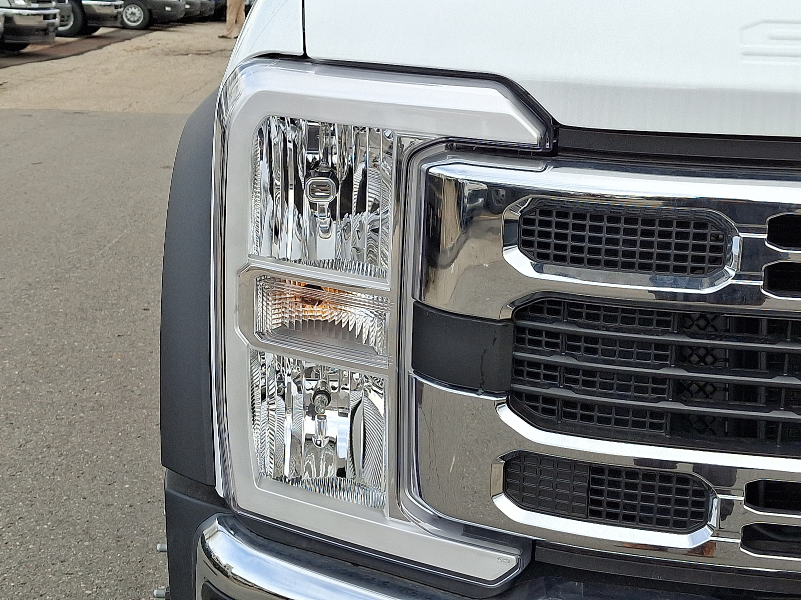 2026 Ford F-550 Super Duty Chassis Cab XL - Photo 8
