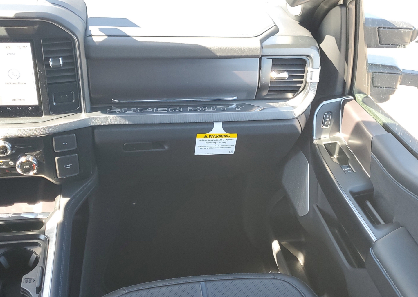 2026 Ford F-250 Super Duty Platinum - Photo 14