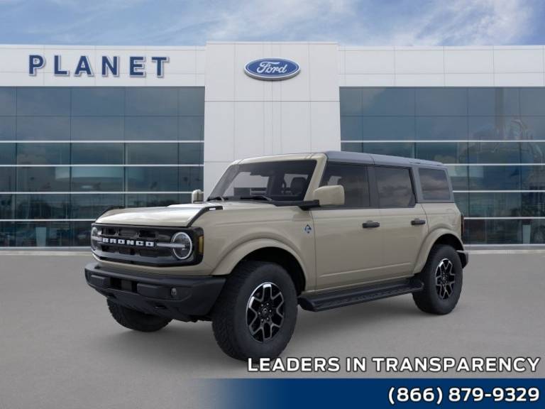2026 Ford Bronco Outer Banks 4 Door 4X4
