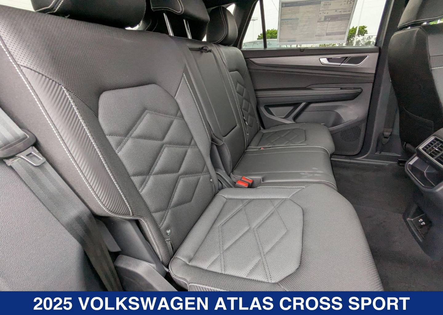 2025 Volkswagen Atlas Cross Sport SE w/Tech - Photo 22
