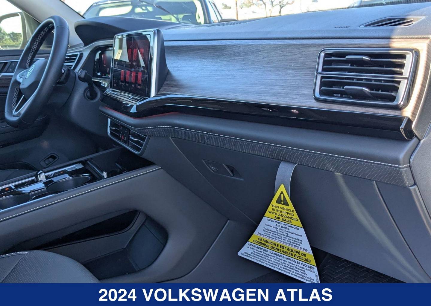2024 Volkswagen Atlas SEL - Photo 19
