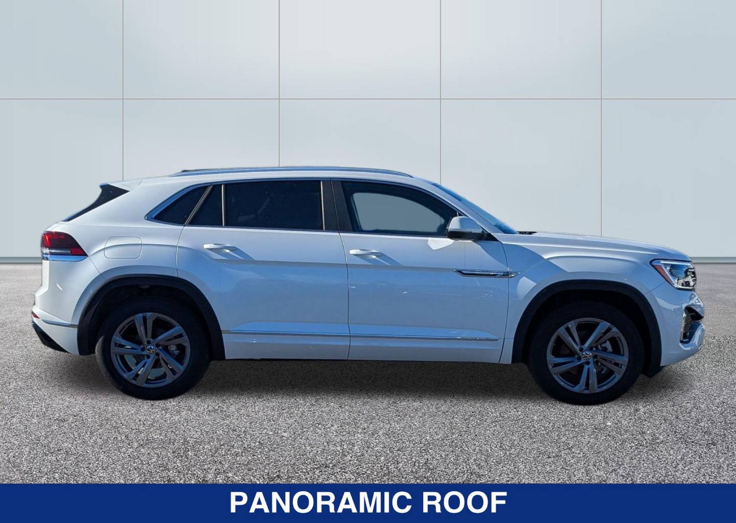2024 Volkswagen Atlas Cross Sport SEL R-LINE - Photo 6
