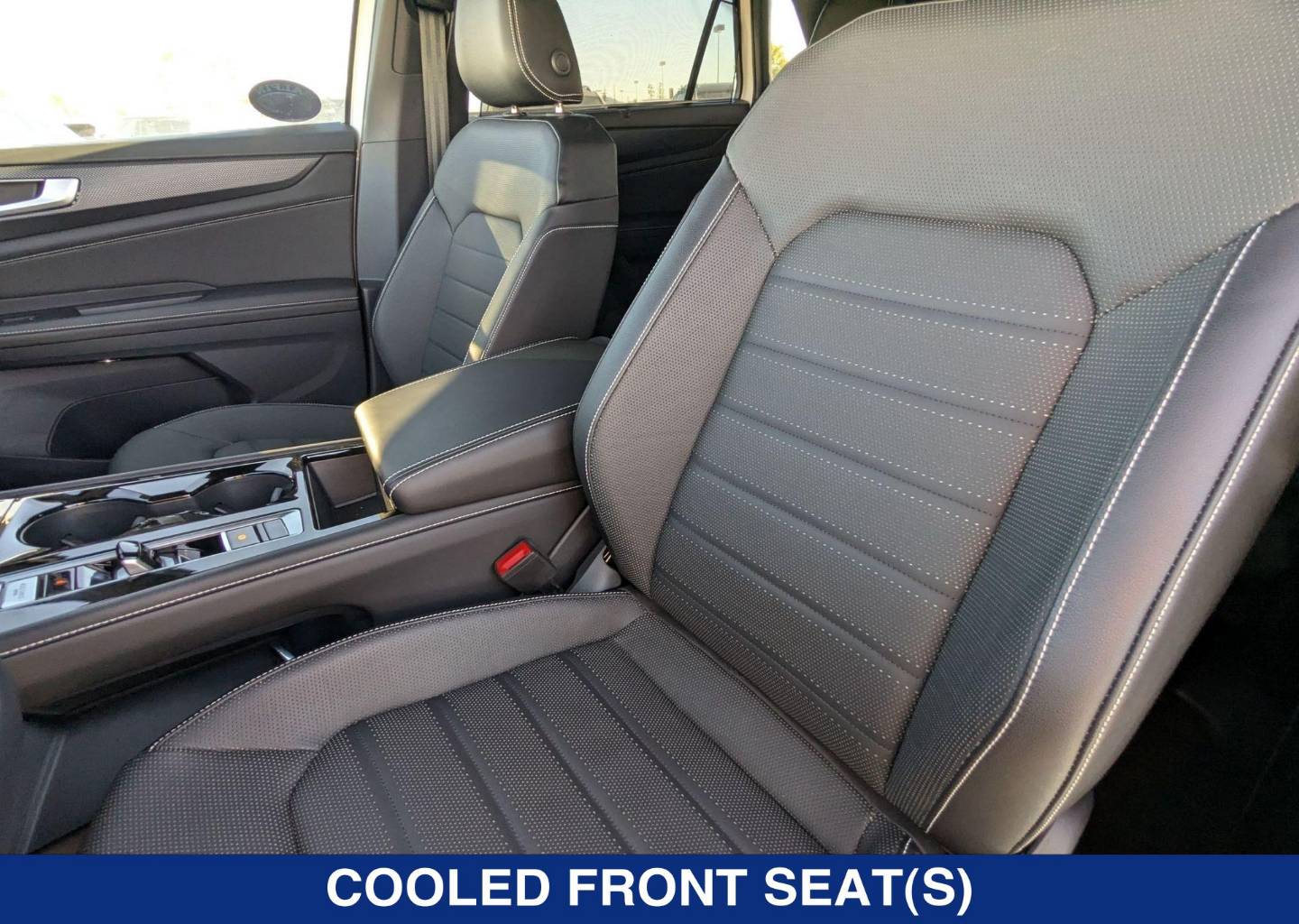 2024 Volkswagen Atlas Cross Sport SEL R-LINE - Photo 12