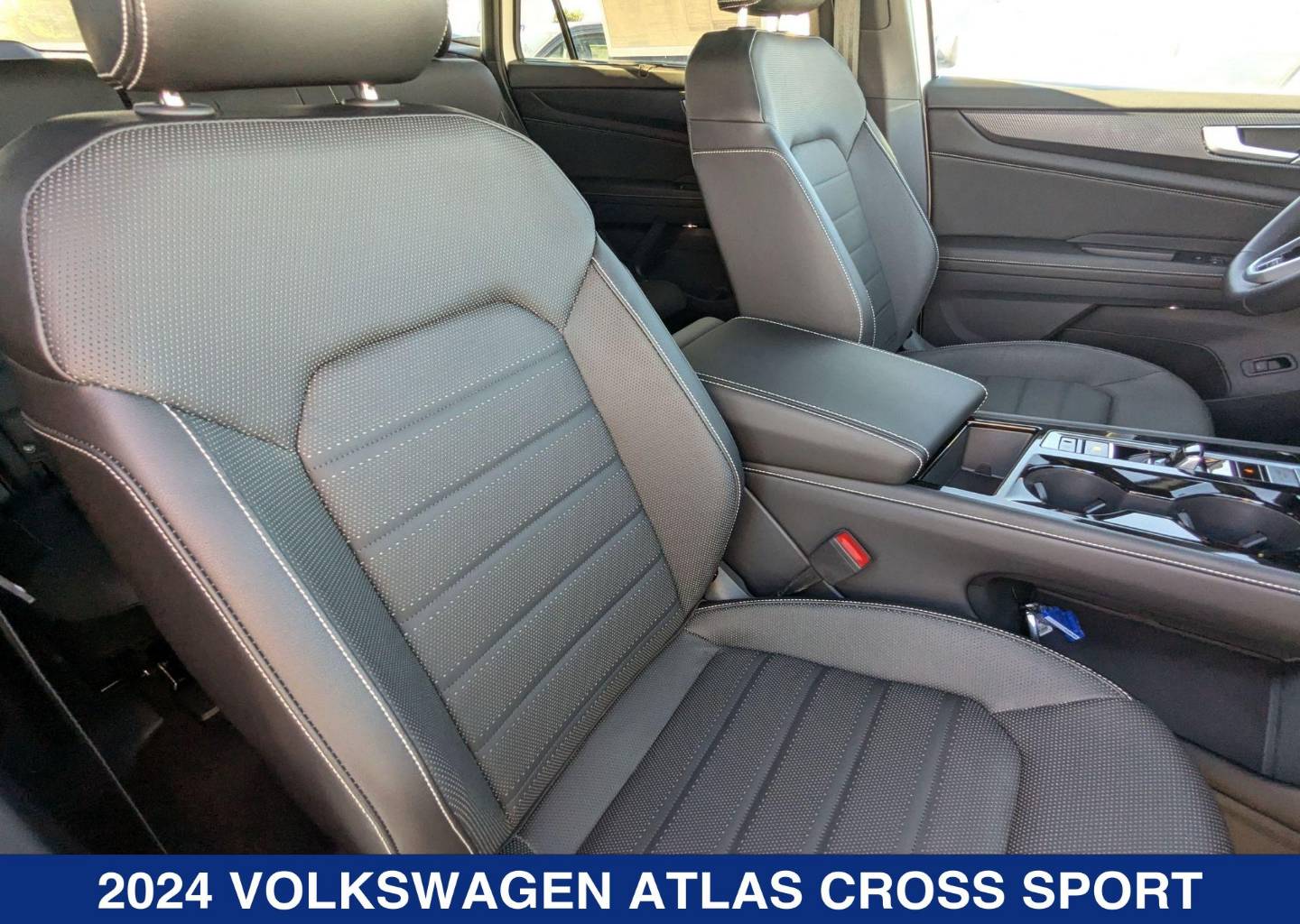 2024 Volkswagen Atlas Cross Sport SEL R-LINE - Photo 21