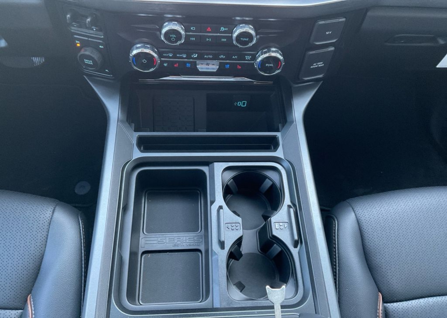 2026 Ford F-250 Super Duty Lariat - Photo 11