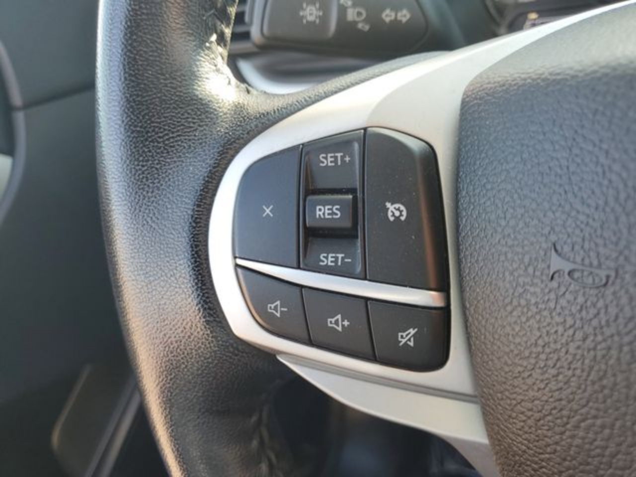 2022 Ford Explorer XLT - Photo 22