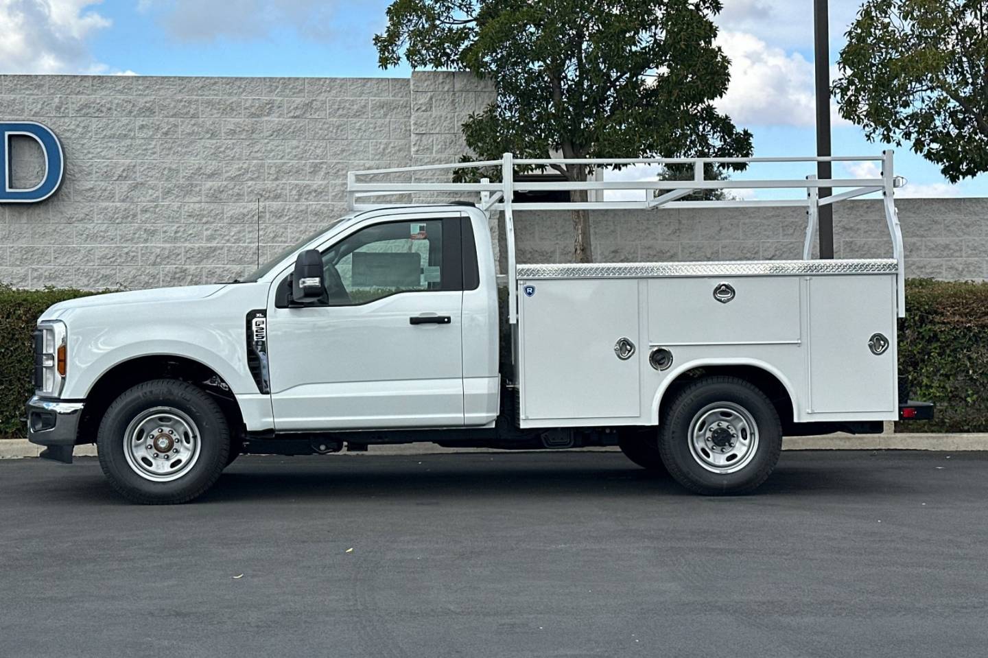 2026 Ford F-250 Super Duty XL - Photo 6