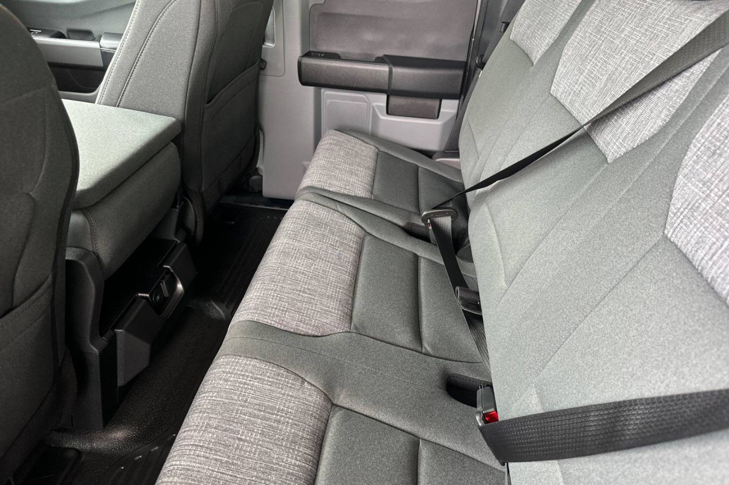 2026 Ford F-350 Super Duty XLT - Photo 12