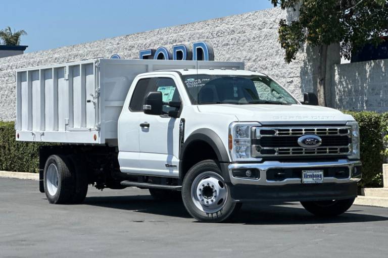 2024 Ford Super Duty F-550 DRW XL