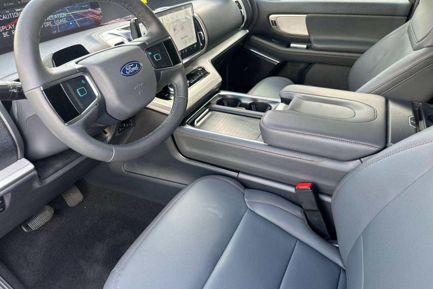 2025 Ford Expedition Active - Photo 10