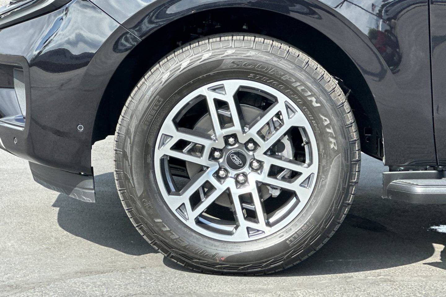 2025 Ford Expedition Active - Photo 27