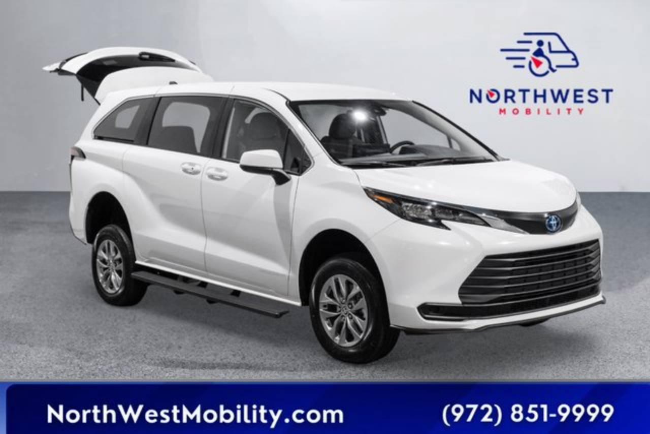 2025 Toyota Sienna
