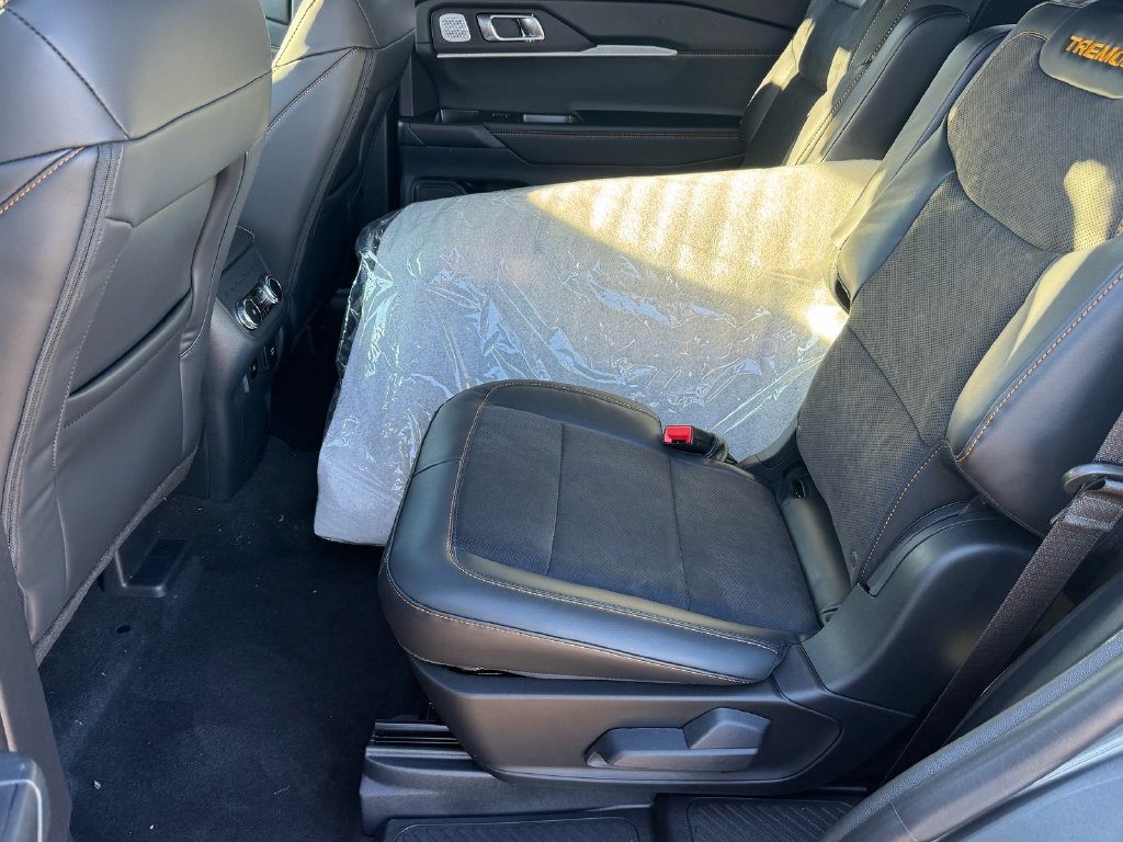 2026 Ford Explorer Tremor - Photo 12