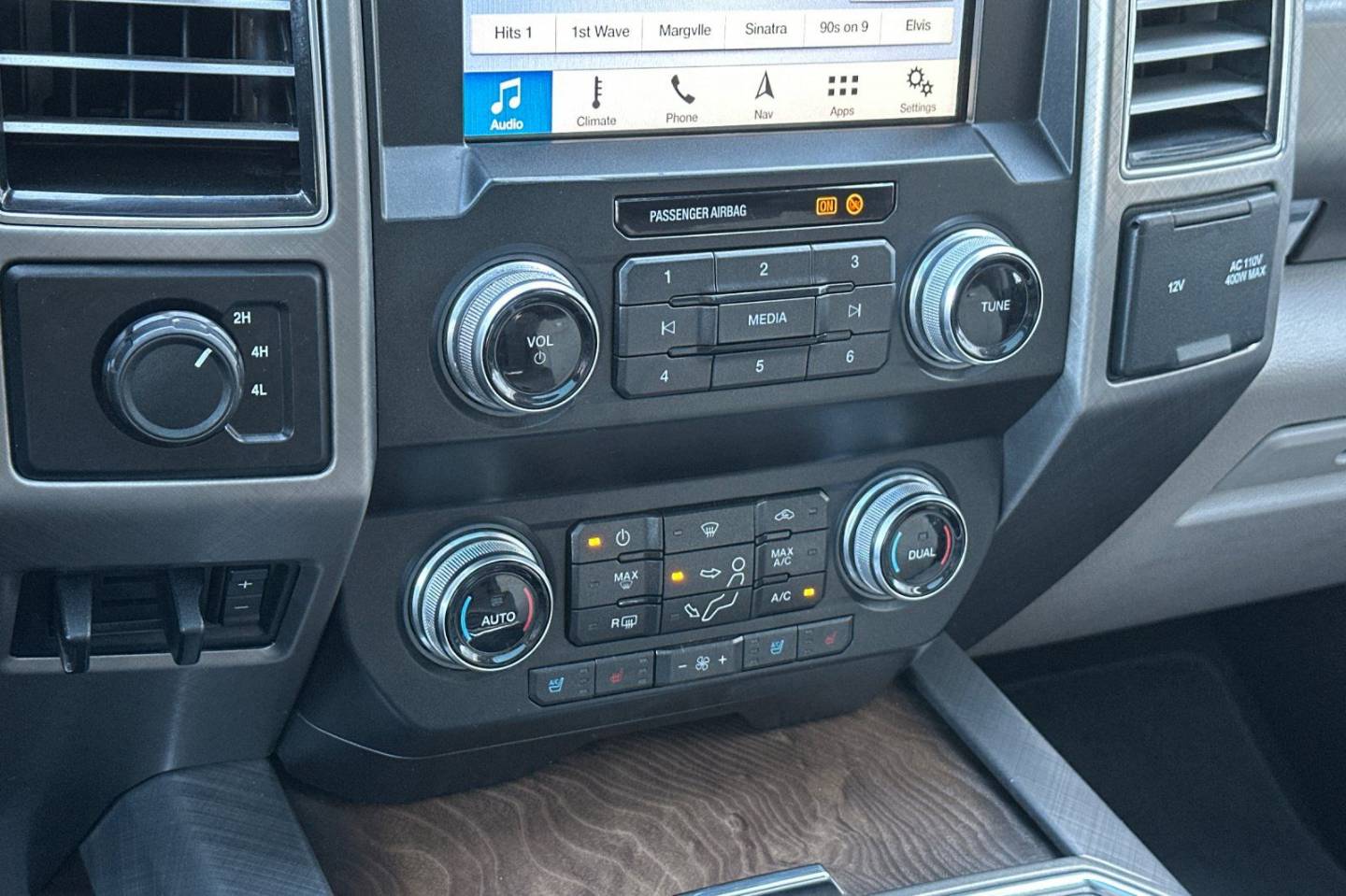 2019 Ford F-450 Super Duty Limited - Photo 20