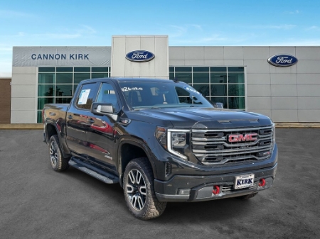 2025 GMC Sierra AT4