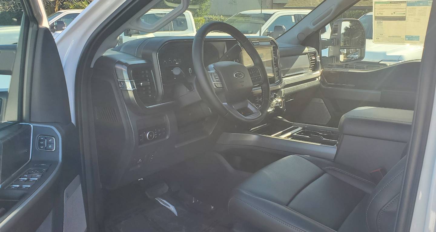 2026 Ford F-250 Super Duty Lariat - Photo 6