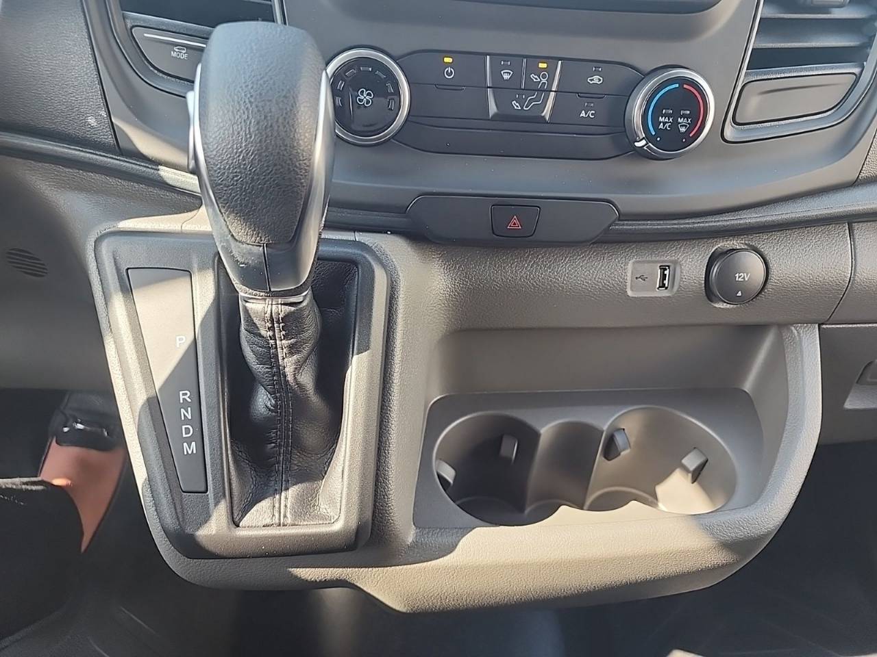 2025 Ford Transit Van Base - Photo 18