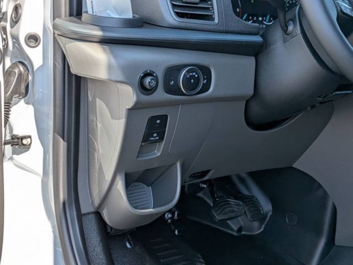 2025 Ford Transit Van Base - Photo 33
