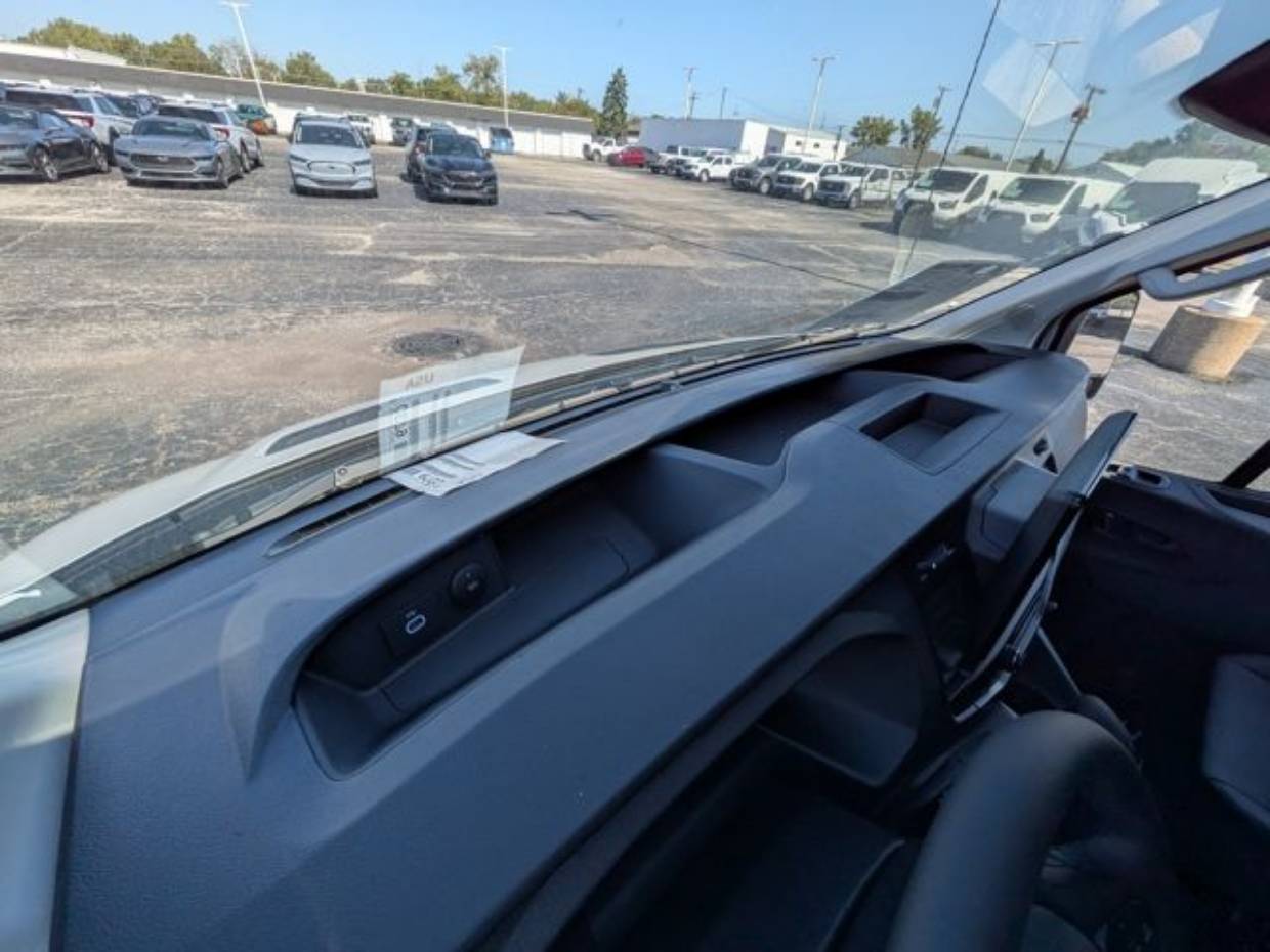 2025 Ford Transit Van Base - Photo 34