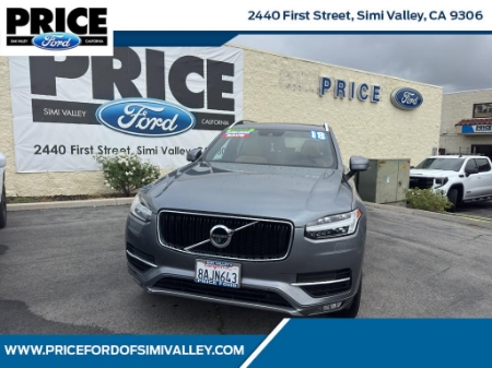 2018 Volvo XC90 Momentum