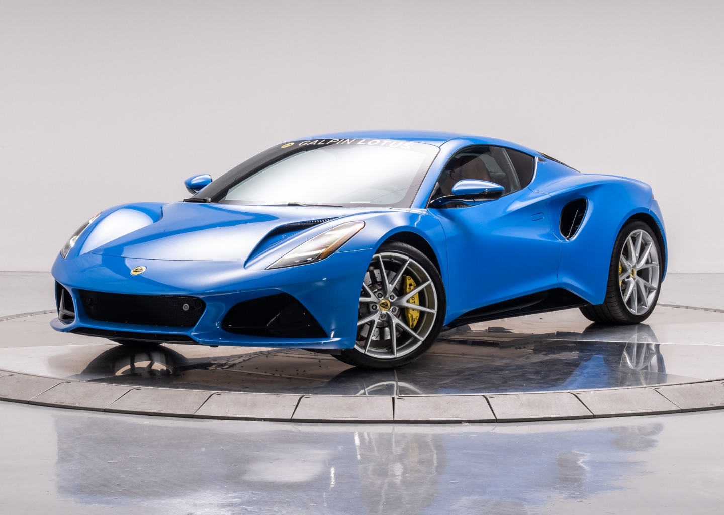 2024 Lotus Emira 3.5 V6 First Edition's photo