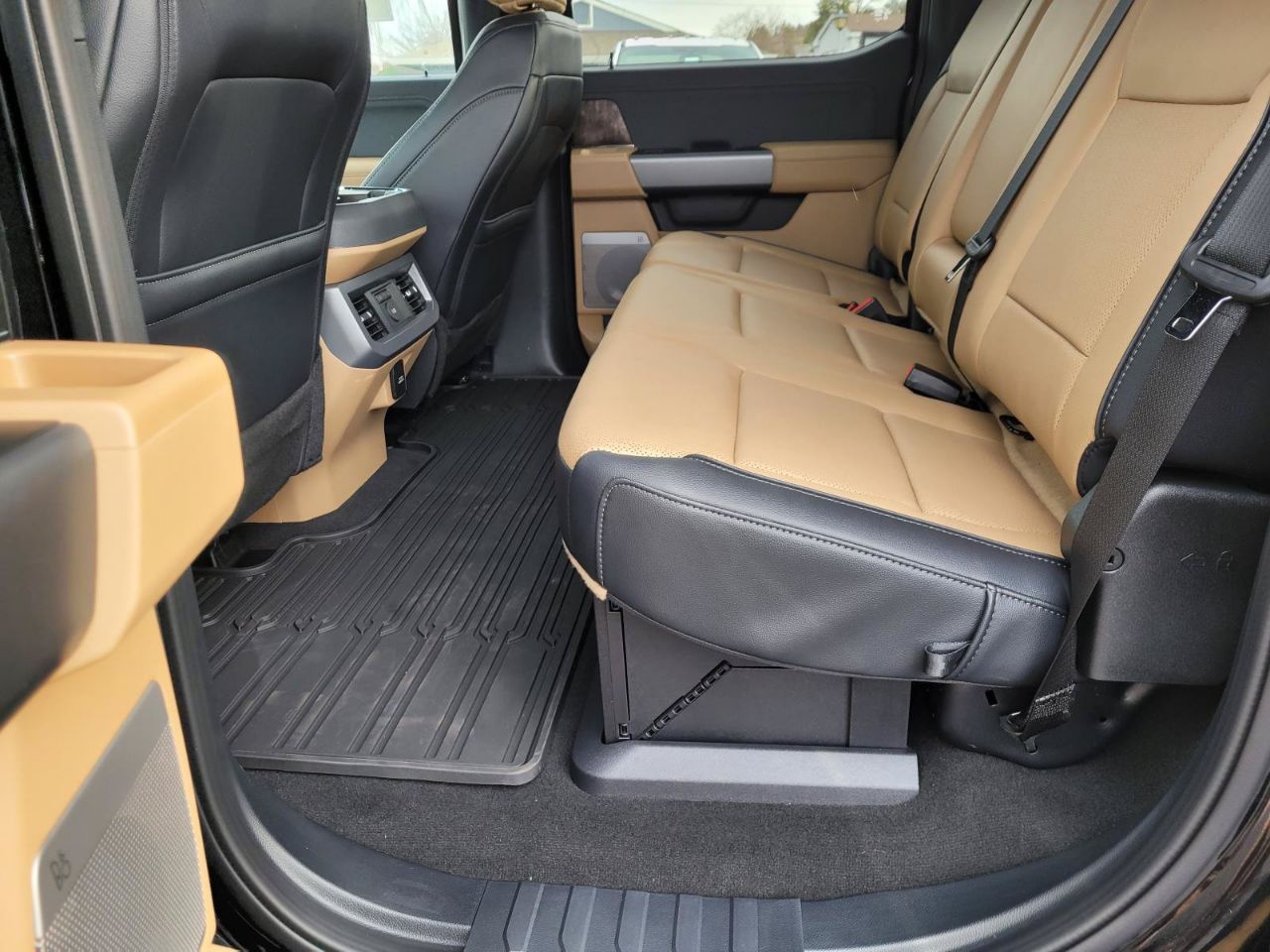 2026 Ford F-350 Super Duty Lariat - Photo 10