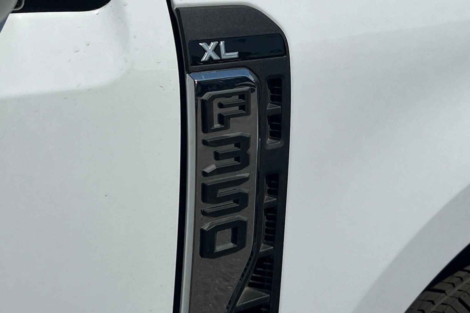 2024 Ford F-350 Super Duty XL - Photo 23