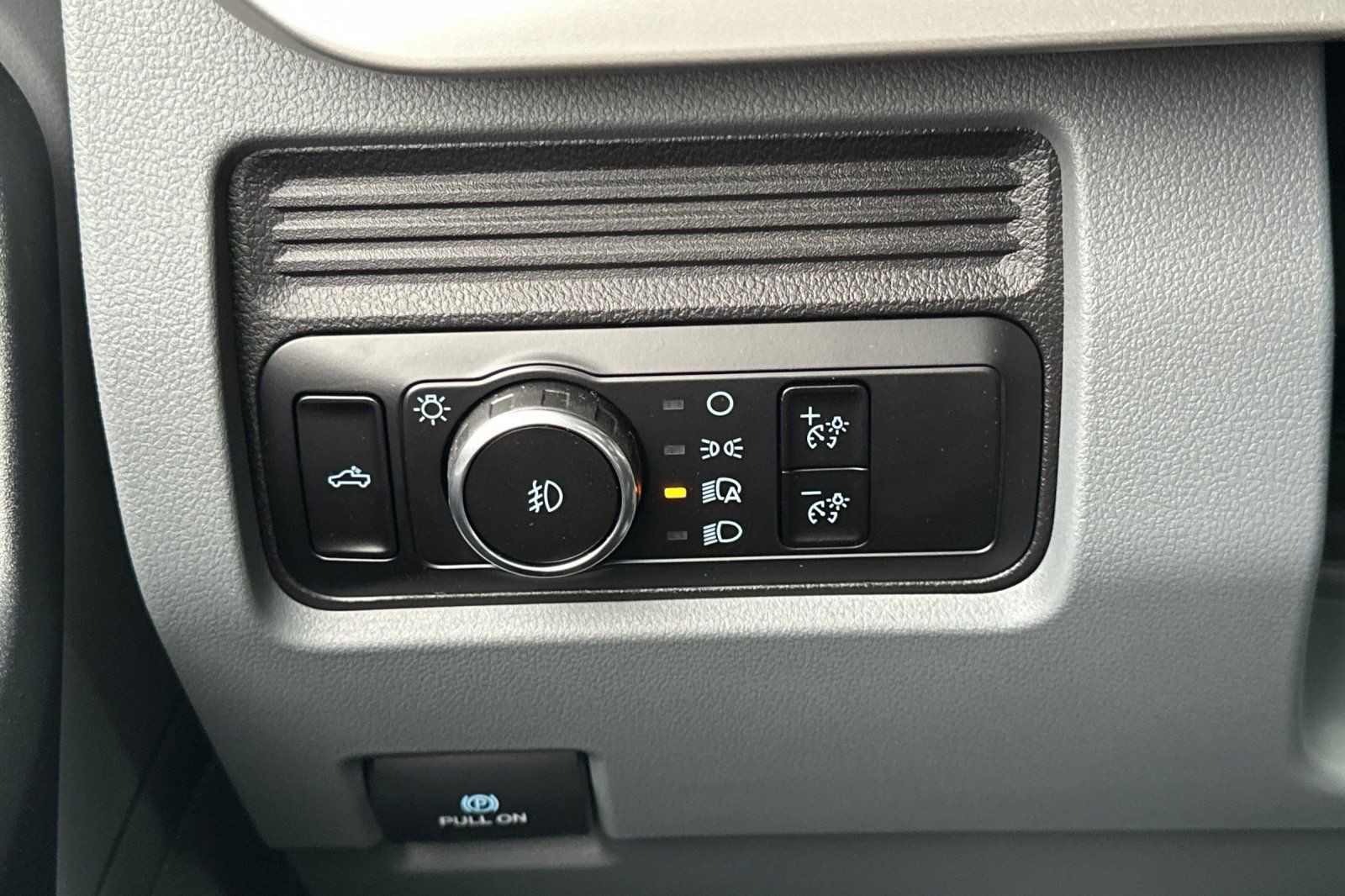 2024 Ford F-350 Super Duty XL - Photo 26