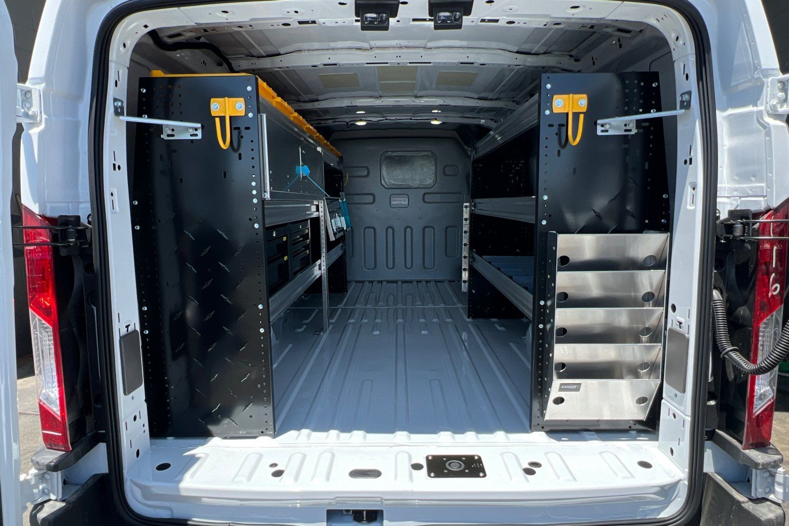 2025 Ford Transit Van Base - Photo 15