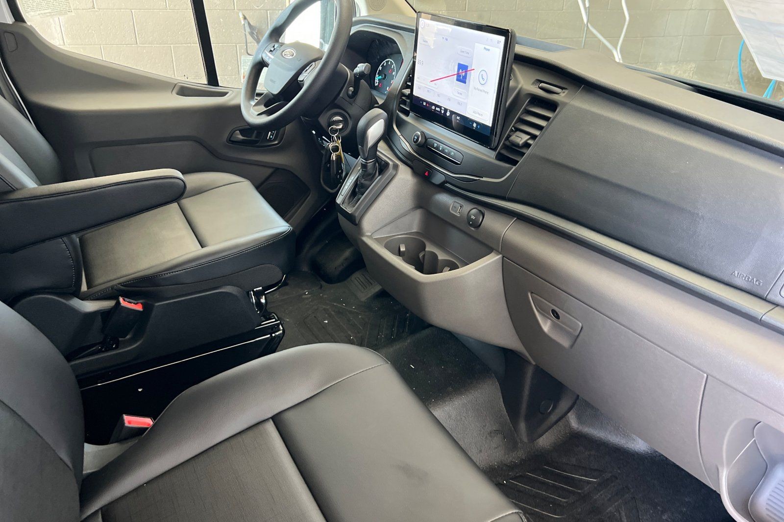 2025 Ford Transit Van Base - Photo 16