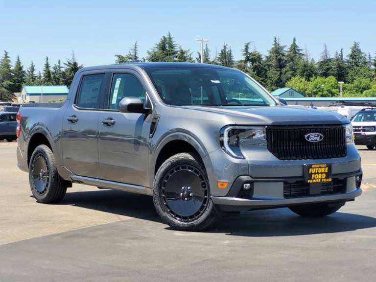 2026 Ford Maverick Lobo Standard