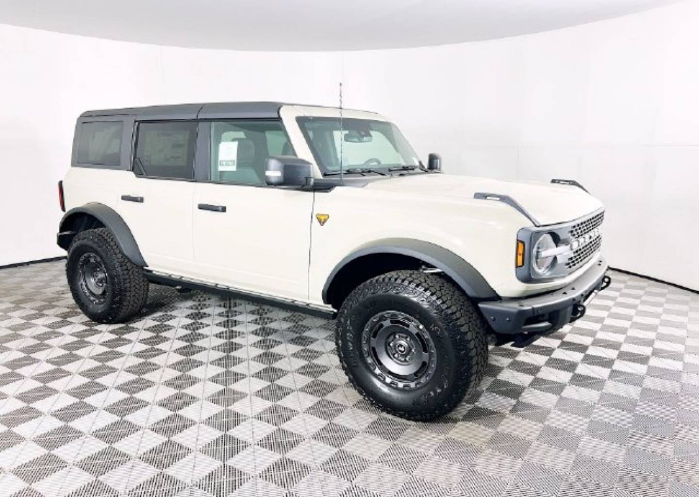 2025 Ford Bronco 4-Door