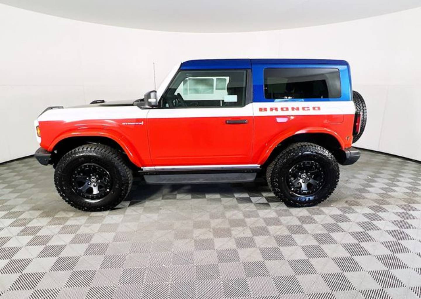 2025 Ford Bronco 2-Door Stroppe - Photo 24