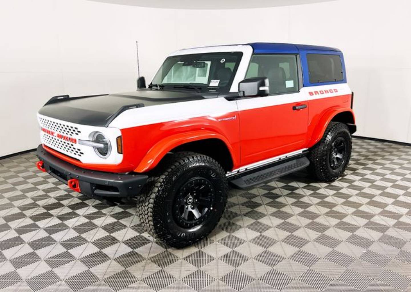 2025 Ford Bronco 2-Door Stroppe - Photo 25