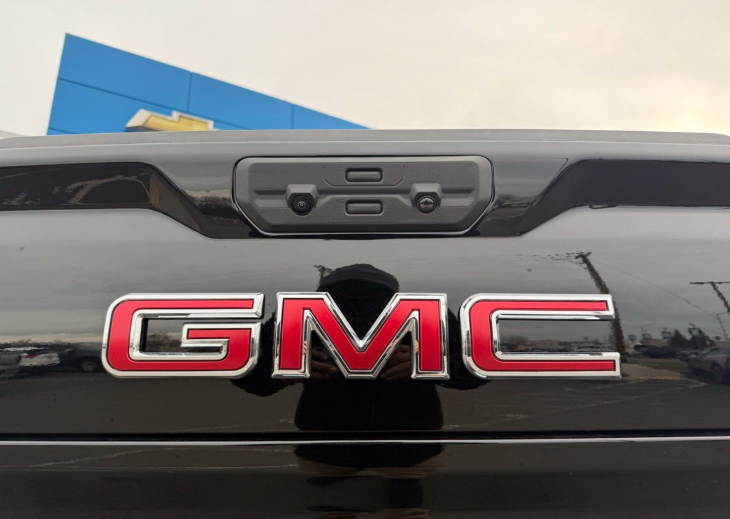 2026 GMC Sierra 1500 AT4X - Photo 10