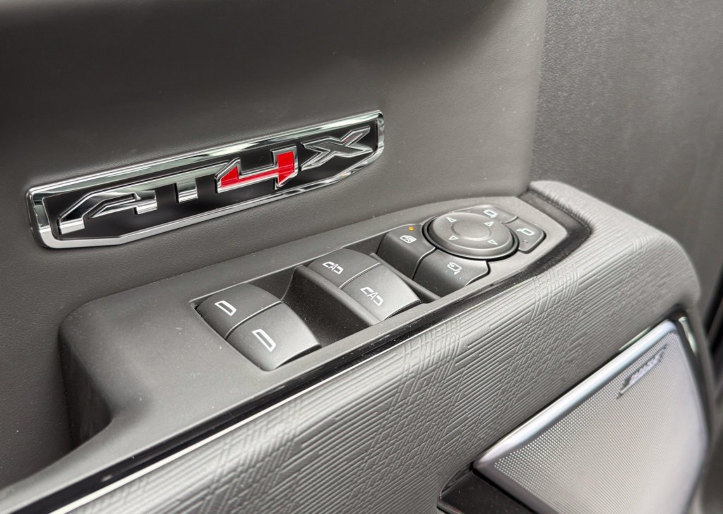 2026 GMC Sierra 1500 AT4X - Photo 26