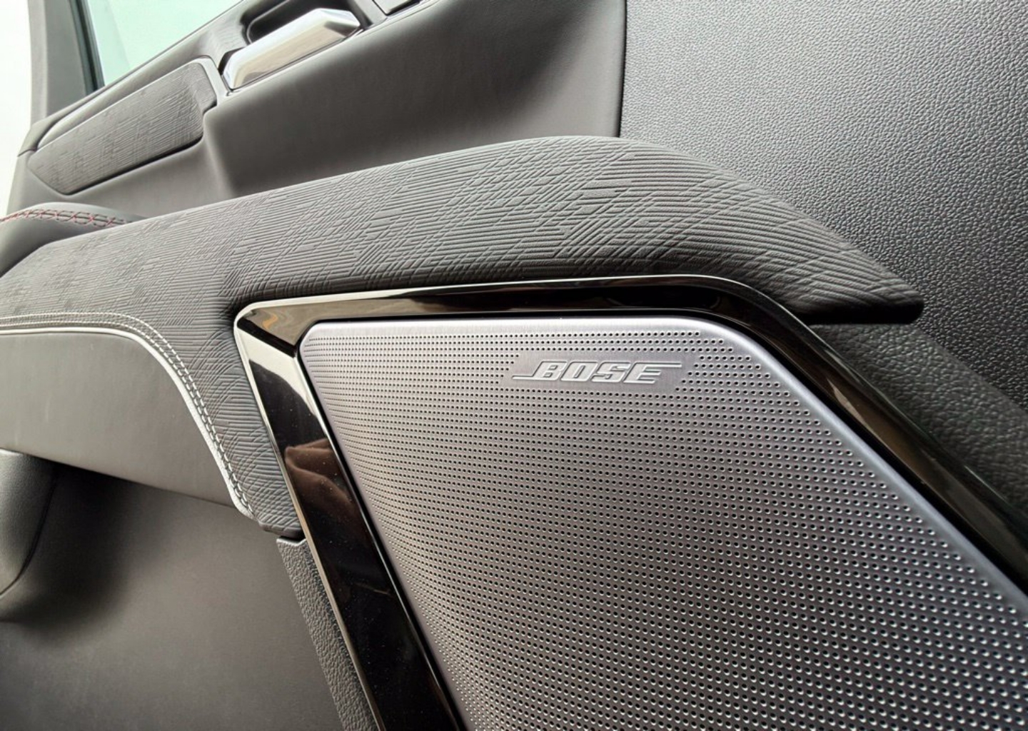 2026 GMC Sierra 1500 AT4X - Photo 31