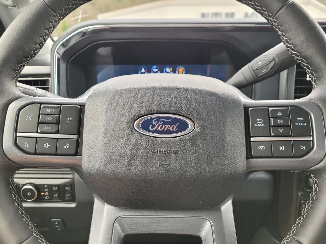 2026 Ford F-350 Super Duty Lariat - Photo 16