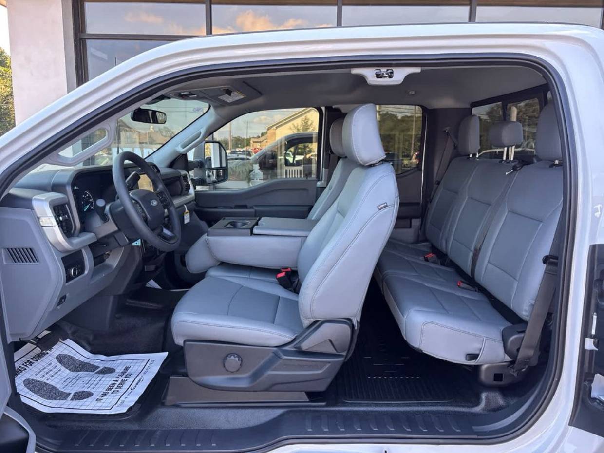 2026 Ford F-350 Super Duty XL - Photo 23
