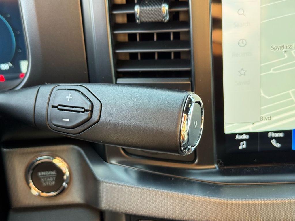 2026 Ford F-250 Super Duty Platinum - Photo 17
