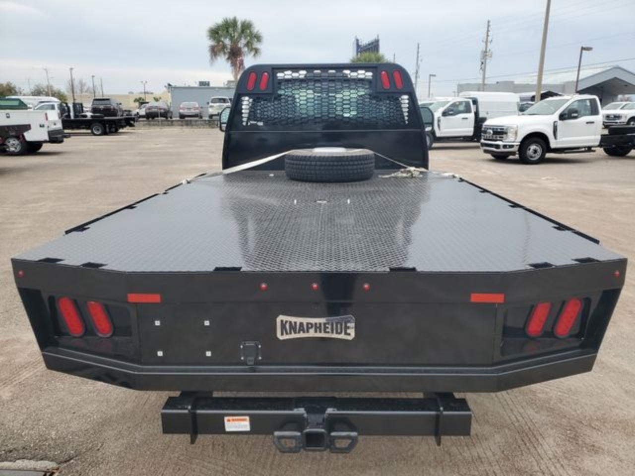 2025 Ford F-350 Super Duty Chassis Cab XL - Photo 7