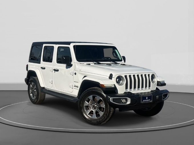 2023 Jeep Wrangler 4-Door Sahara