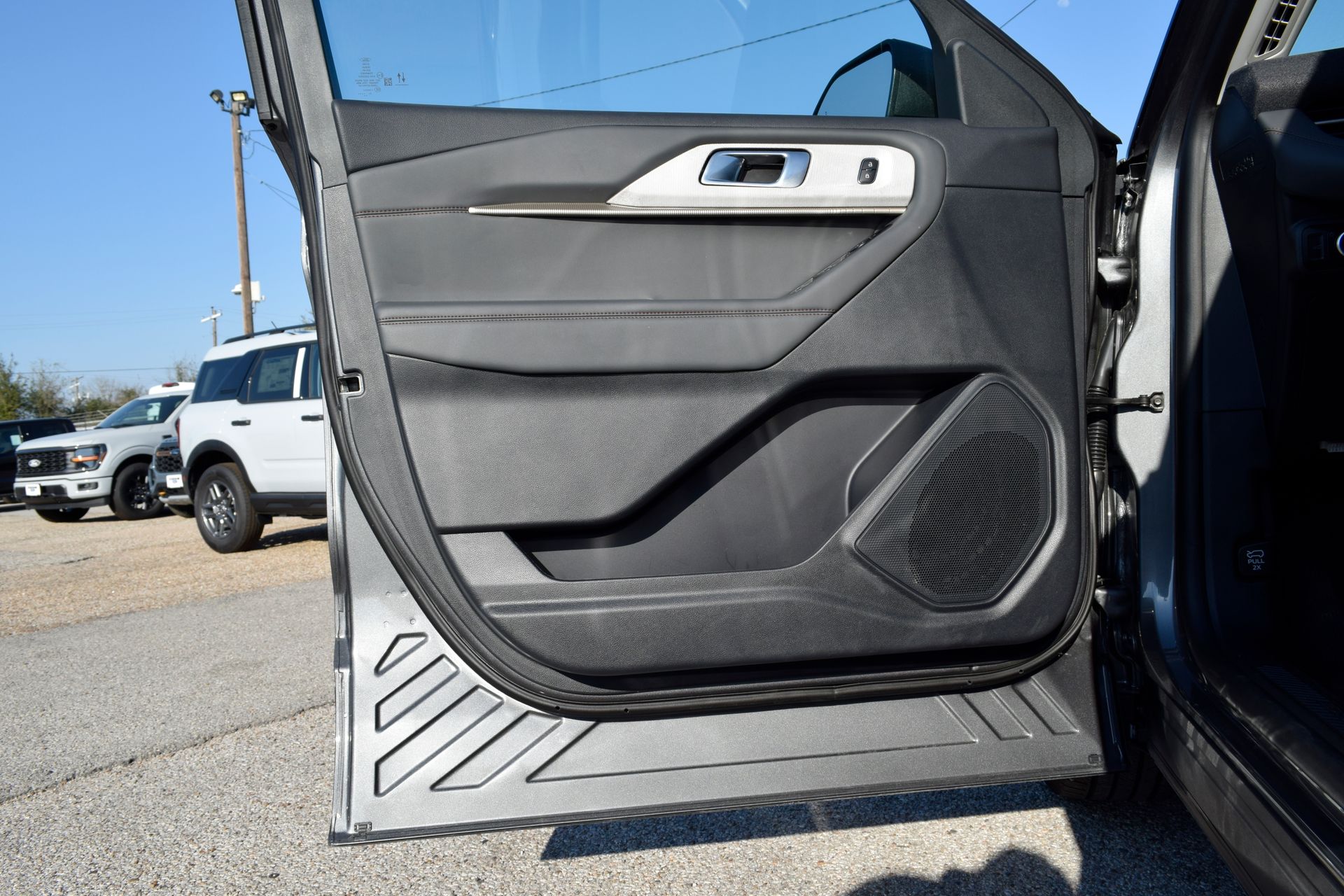 2026 Ford Explorer Active - Photo 19