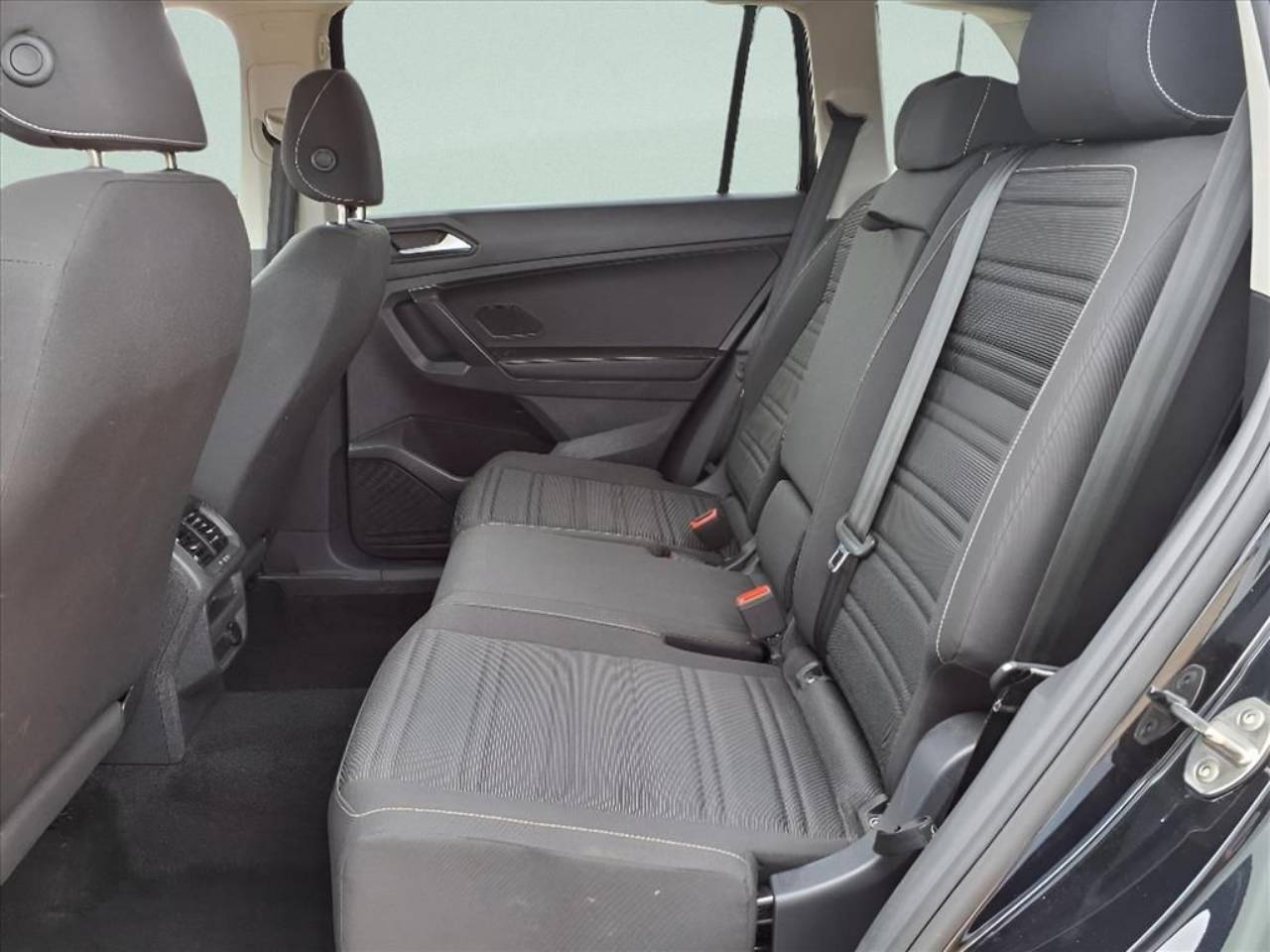 2024 Volkswagen Tiguan S - Photo 19