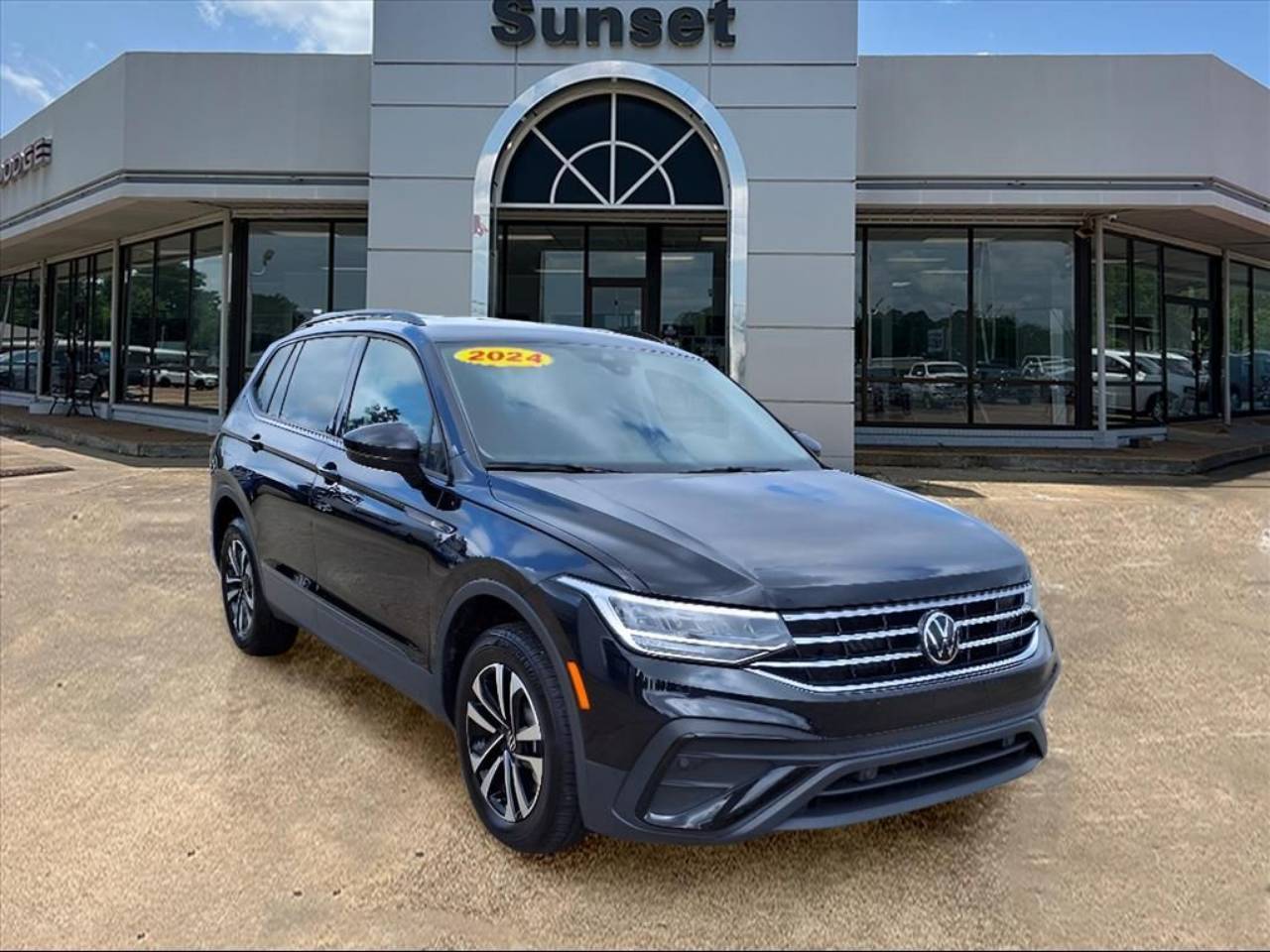 2024 Volkswagen Tiguan S - Photo 23